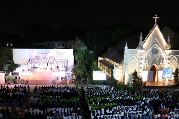 Liên Tu sĩ TGP Sài Gòn và ngày Đời sống Thánh hiến: Chia sẻ Đề tài - Thánh lễ